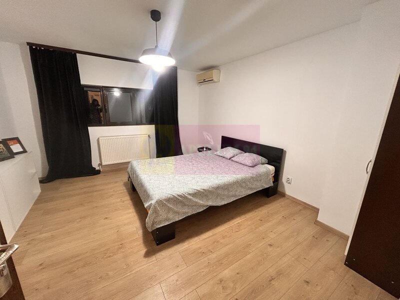 Apartament 3 camere in vila  Rond Piata Alba Iulia